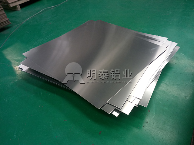 镜面蘑蘑菇直播视频在线播放